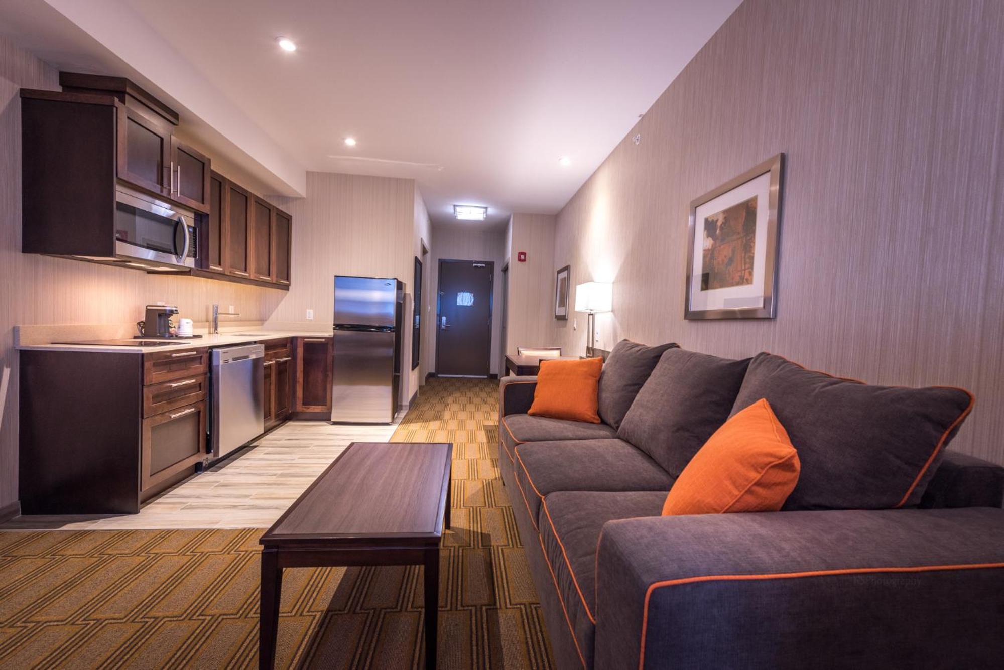 Best Western Plus Chateau Fort St. John Номер фото