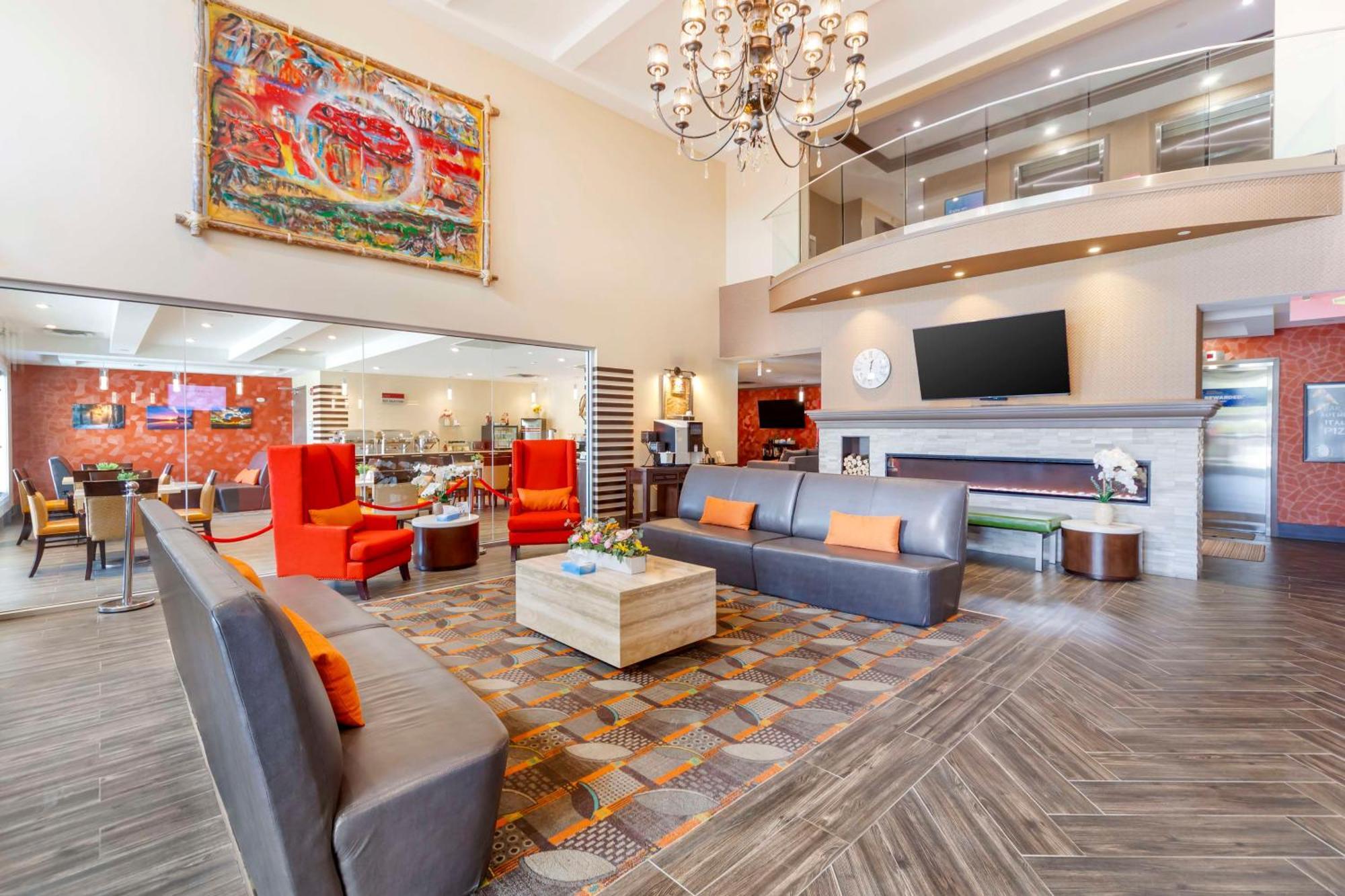 Best Western Plus Chateau Fort St. John Экстерьер фото