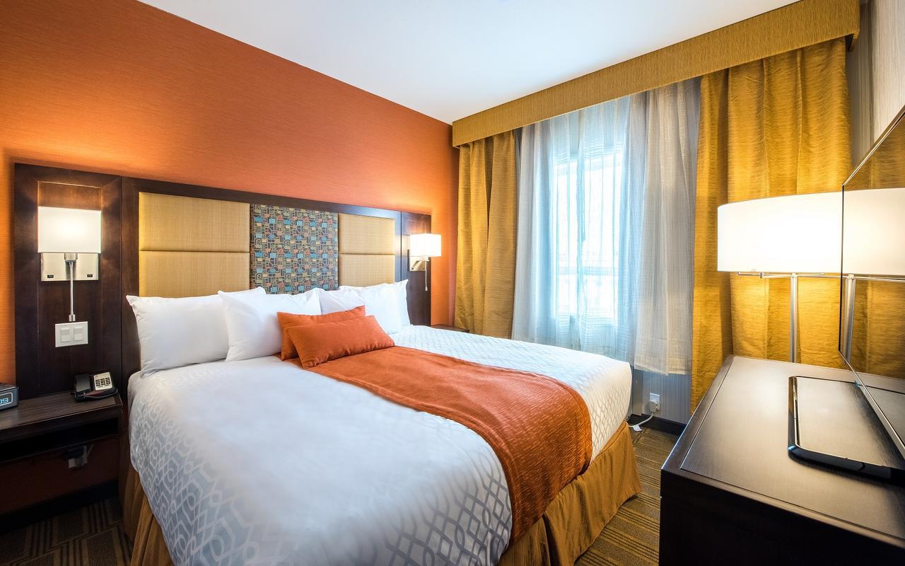 Best Western Plus Chateau Fort St. John Экстерьер фото
